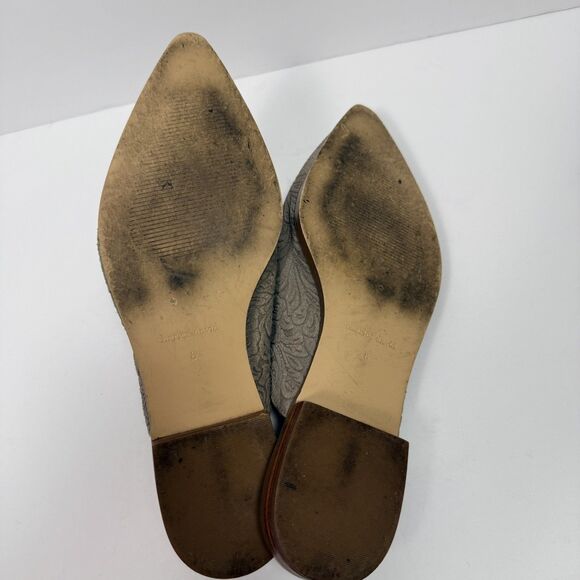 Charles David Porter Mules Womens 8 Embossed Gray Leather Slip On Clog Shoes - Picture 5 of 6